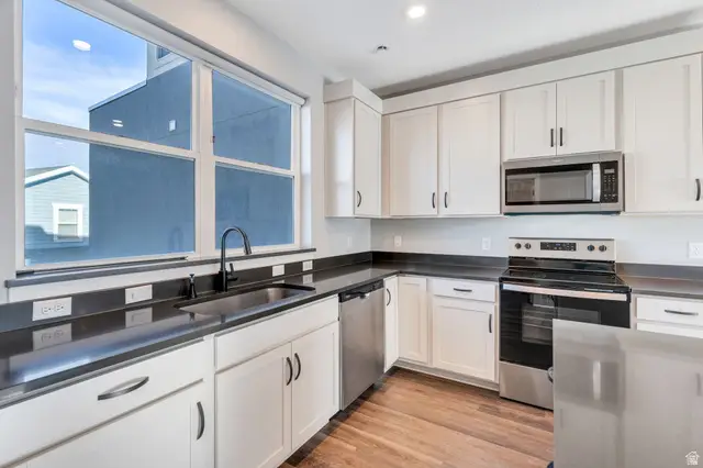 5438 W Cardinal Rd S, South Jordan, UT 84009 - Image #2