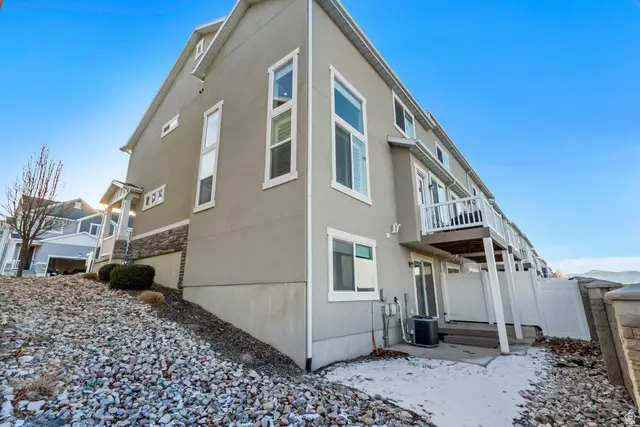 4284 W Hemsley Ln S, Herriman, UT 84096 - Image #3