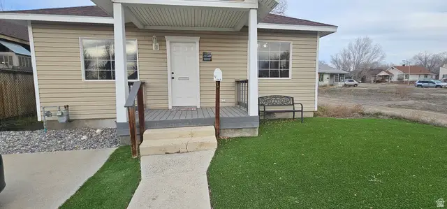 157 E 200 N, Price, UT 84501 - Image #2