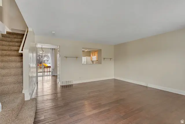 6054 S Glencoe Ct, Murray, UT 84123 - Image #3