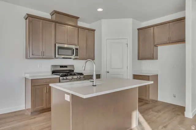 6888 S Survey Peak Ln #301, West Jordan, UT 84081 - Image #2