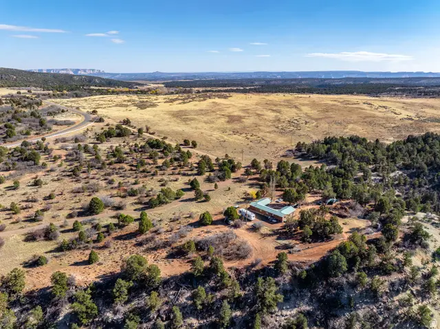 6 S North Fork Rd, Orderville, UT 84758 - #2