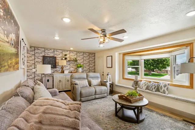 315 Emery Ave, Castle Dale, UT 84513 - #3