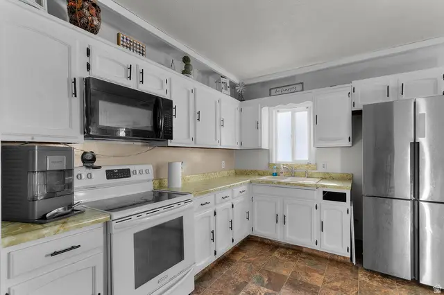 248 E 100 S, Tooele, UT 84074 - Image #1