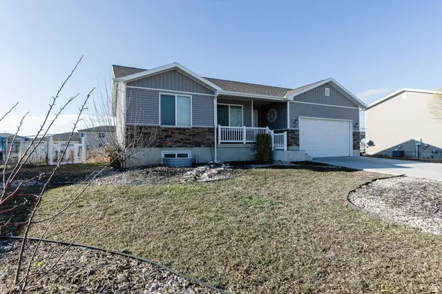 1086 S 150 W, Tremonton, UT 84337 - #2