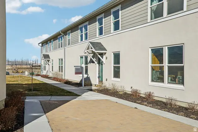 5533 W Pronghorn Dr, South Jordan, UT 84009 - Image #3