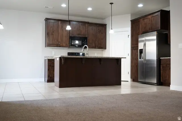 328 W Pages Ln, Bountiful, UT 84010 - Image #2