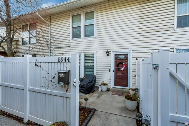 5944 S Sultan Cir W, Murray, UT 84107 - Image #1