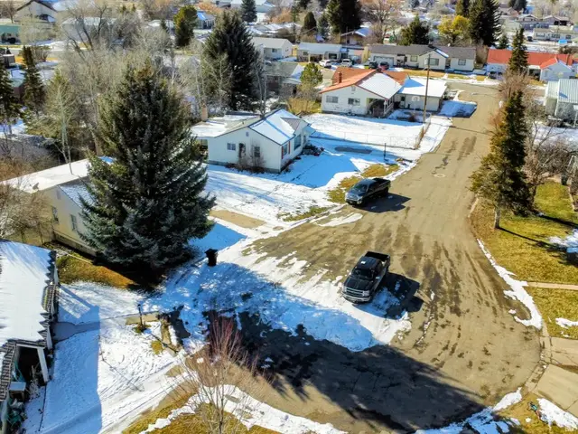 314 Circle Dr, Montpelier, ID 83254 - #3