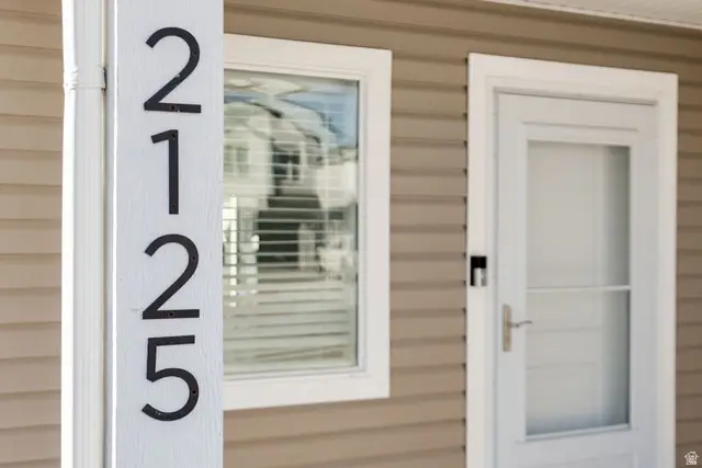 2125 S Creekside Dr, Logan, UT 84339 - Image #2