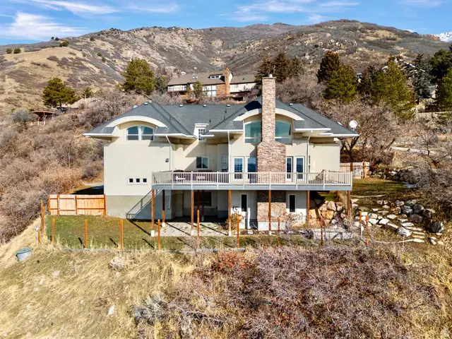 2921 E Melanie Ln S, Ogden, UT 84403 - Image #1