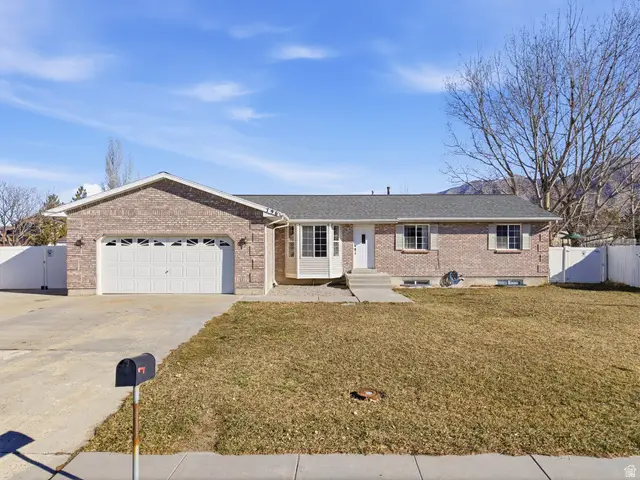 796 Lakeview Dr W, Stansbury Park, UT 84074 - Image #1