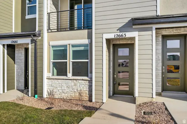 12663 S Dansie Oaks Dr #298, Herriman, UT 84096 - Image #1