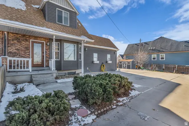 7462 S 2300 E, Cottonwood Heights, UT 84121 - Image #2