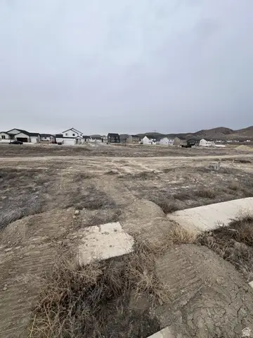 2343 E Sunflower Dr #444, Eagle Mountain, UT 84005 - Image #3