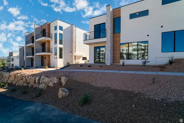 311 S Bedrock Ln #31, Saint George, UT 84770 - Image #2