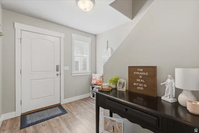 248 W 1950 N, Harrisville, UT 84414 - Image #2