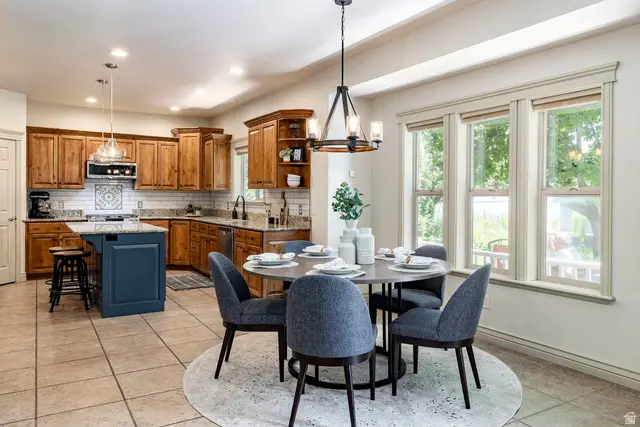 1161 S East Cobblestone Dr, Heber City, UT 84032 - #3