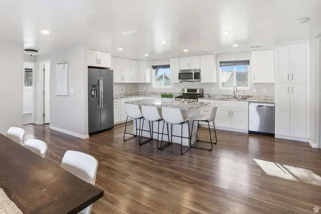 2025 E South Weber Dr, South Weber, UT 84405 - Image #2