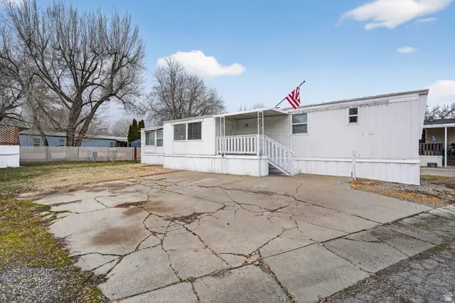 24 Grover St, Layton, UT 84041 - Image #2