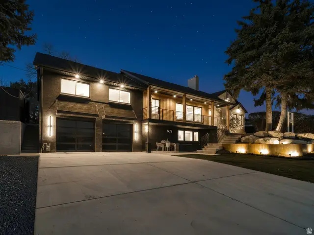 1975 E Gunderson Ln, Holladay, UT 84124 - Image #2