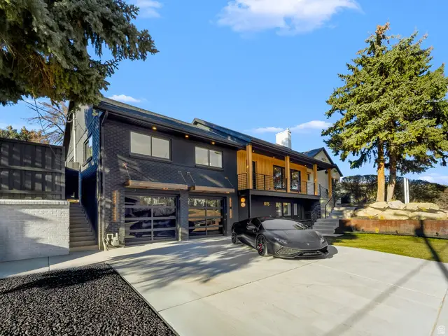 1975 E Gunderson Ln, Holladay, UT 84124 - Image #3