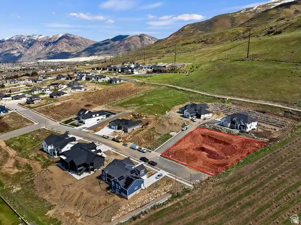 2049 S 100 W #8, Perry, UT 84302
