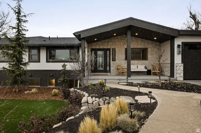 2551 E Sherwood Dr S, Salt Lake City, UT 84108 - Image #2