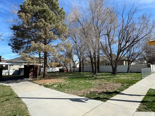 489 E 7800 S #2, Sandy, UT 84047 - Image #2
