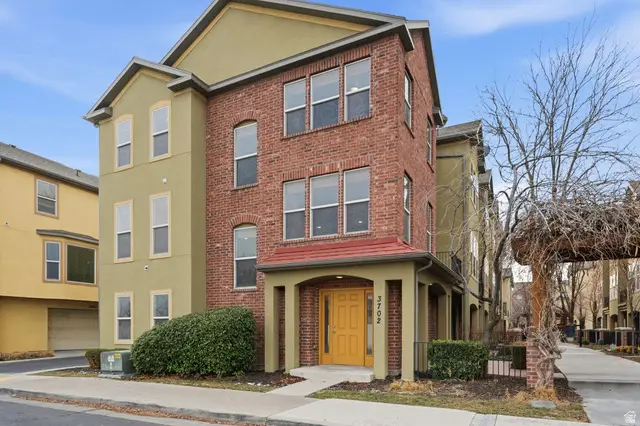 3702 S Balmossie Dr W, South Salt Lake, UT 84115 - Image #2