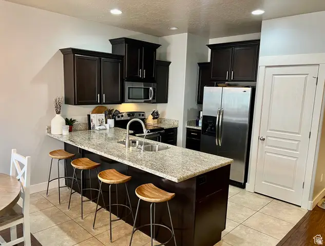 146 E Carbonell Way N, Saratoga Springs, UT 84045 - #3