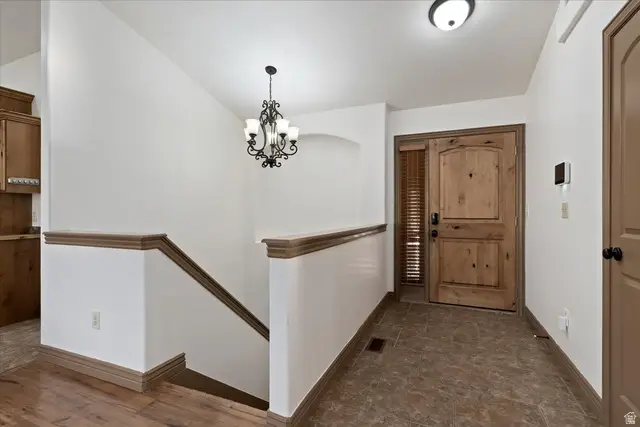 9021 N Clubhouse Ln W, Eagle Mountain, UT 84005 - Image #2