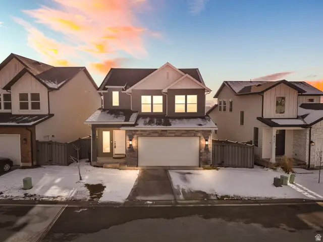 915 N Evelyn St, Farmington, UT 84025 - Image #1