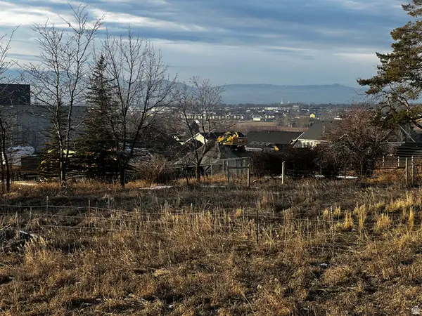 375 N 400 E, Hyde Park, UT 84318