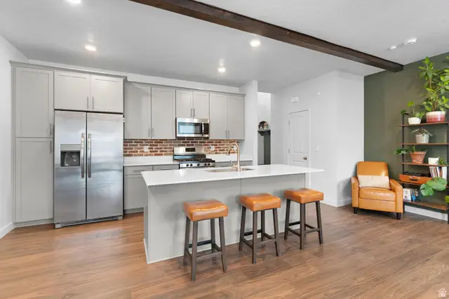 933 W Lucky Clover Dr N, Saratoga Springs, UT 84045 - Image #2