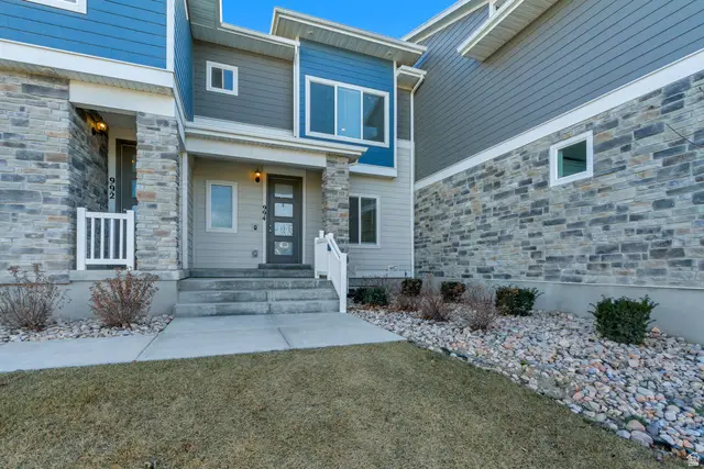 994 W Sapphire Peak Dr #200, Bluffdale, UT 84065 - Image #1