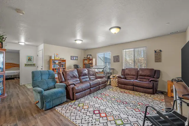 956 W 580 S #120, Pleasant Grove, UT 84062 - Image #3