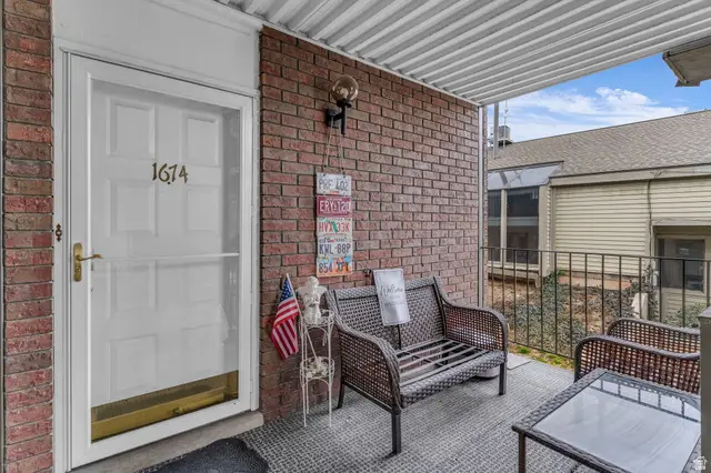 1674 N Hickory Ln, Provo, UT 84604 - #3