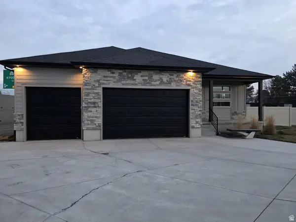 2397 W Marvs Cv, West Valley City, UT 84119