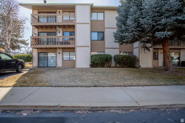 1460 E Highland Cove Ln S #124, Millcreek, UT 84106 - Image #3