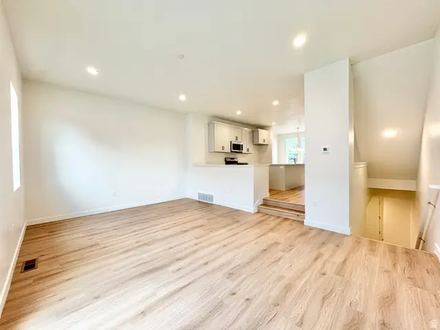 1682 N 1600 W, Layton, UT 84041 - Image #2