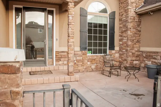 3334 S Peregrine Trl, Saratoga Springs, UT 84045 - #2