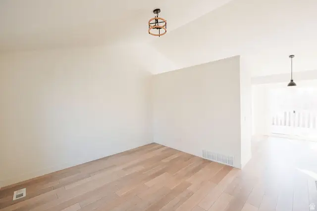 1012 W 2525 N, Layton, UT 84041 - Image #2