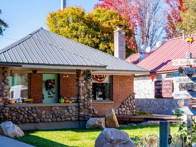 237 S 7400 E, Huntsville, UT 84317 - Image #2