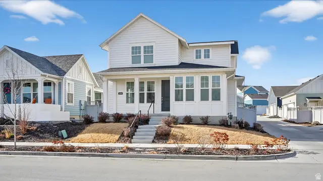 11484 S Pebble Pond Rd W, South Jordan, UT 84009 - #2