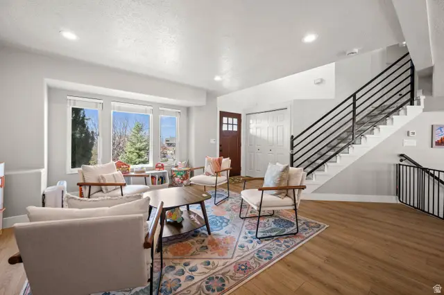 8461 Daneborg Cir, Cottonwood Heights, UT 84121 - #2