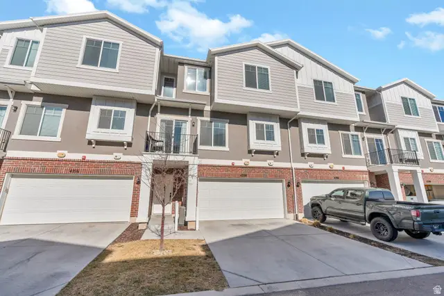 4208 W Camp Floyd Ct #462, Riverton, UT 84096 - Image #2