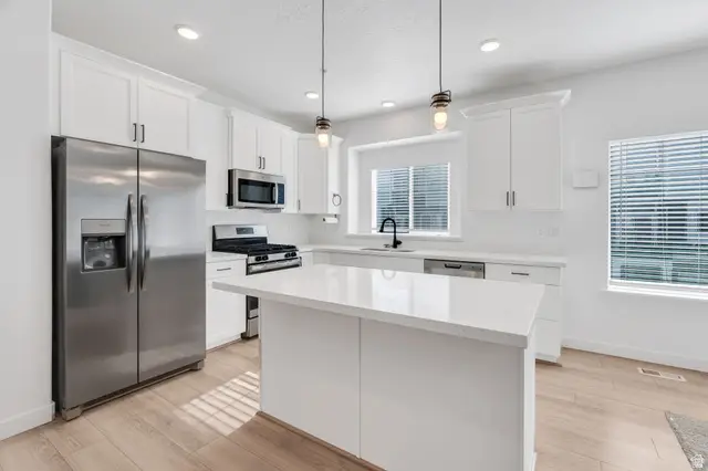 4208 W Camp Floyd Ct #462, Riverton, UT 84096 - Image #3