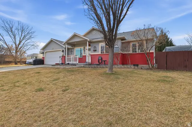 8764 S Pebblecreek Rd W, West Jordan, UT 84081 - Image #2