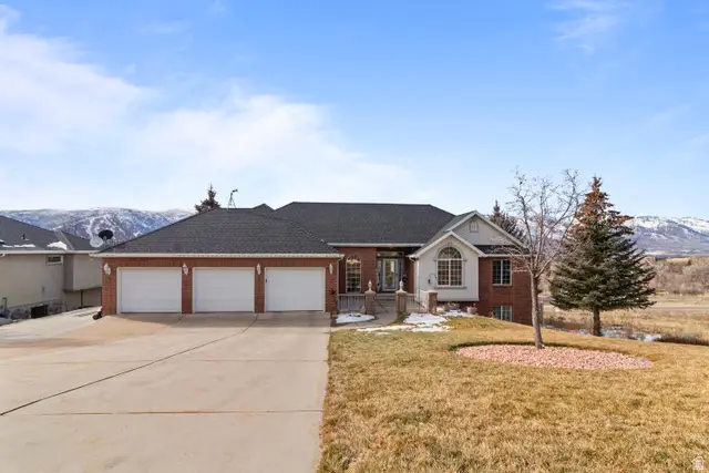 4117 N Wolf Ridge Cir E, Eden, UT 84310 - #1